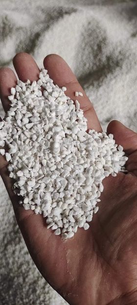 Đá trân châu perlite